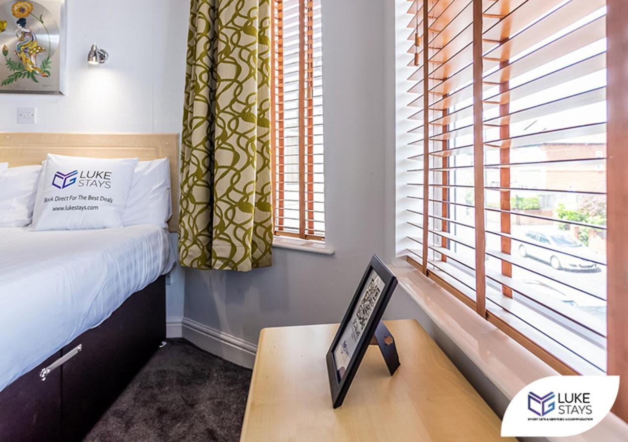 OYO Dene Hotel Newcastle upon Tyne Eksteriør billede