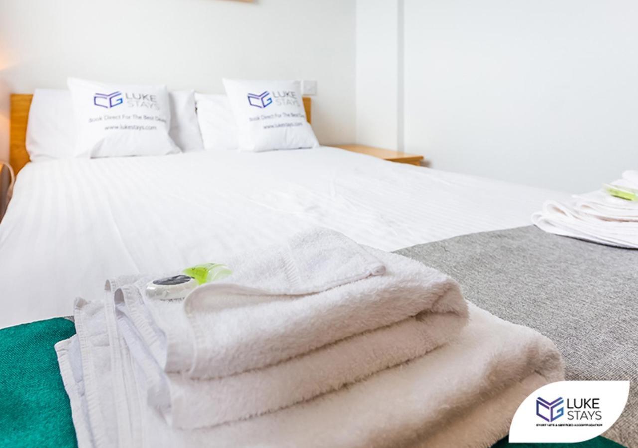 OYO Dene Hotel Newcastle upon Tyne Eksteriør billede