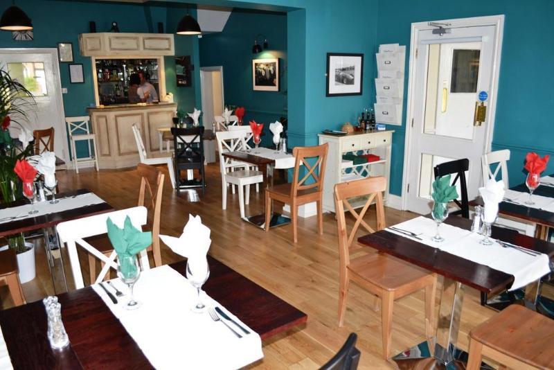 OYO Dene Hotel Newcastle upon Tyne Eksteriør billede